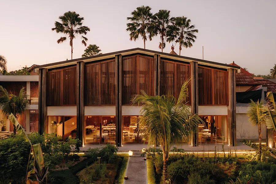 Syrco BASÈ Restaurant and Bar