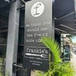 Frankies Bar & Grill